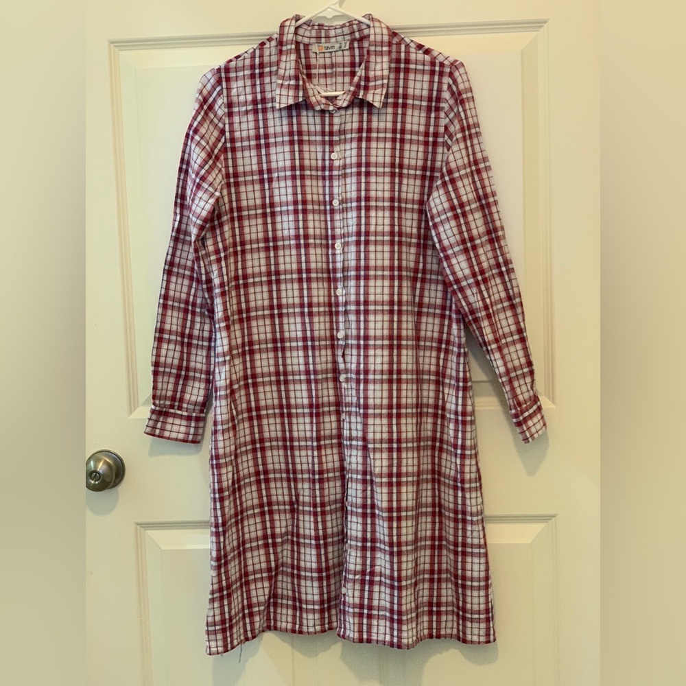 Tavin Red and White Plaid Shirt.   Size-10